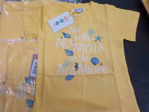 T-shirts Coyote and co 6 size 4, 6...