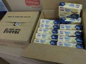 2 Cases of 12 x 6 x 4 ct Lance sand...