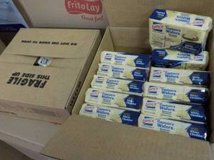 2 Cases of 12 x 6 x 4 ct Lance sand...