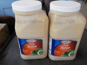 2 - 1 Gallon Jugs Kraft Zesty Itali...