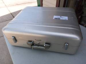 lot 217 image: Vintage Halliburton Case With Keys (Valued $250)