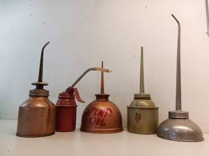 lot 219 image: Vintage Oil Cans