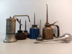 lot 222 image: 6 Vintage Oil Cans & Oil Pump