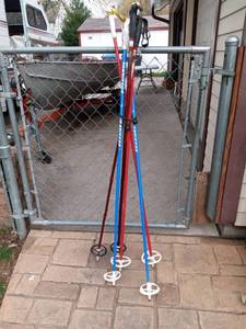 lot 249 image: 3 Rossingol Ski Poles