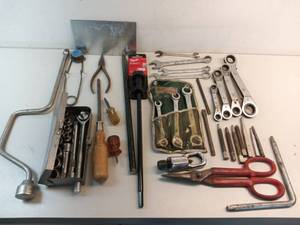lot 256 image: Bicycle Assembly Tools- Assortment of Cone Wrenches