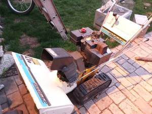lot 299 image: Vintage Cub Cadet Snow Blower