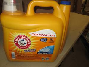 1 bottle of arm and hammer commerci...