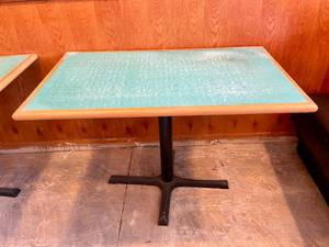 lot 17 image: Restaurant Pedestal Table- Teal Top