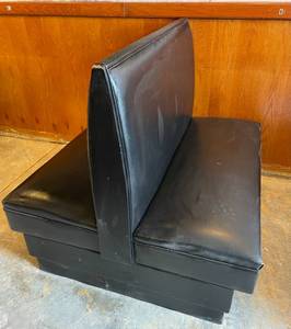 lot 11 image: Double Sided Restaurant Bench Seating