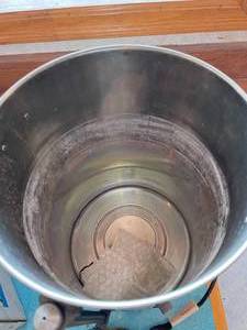 lot 75 image: 100 Cup Water Boiler