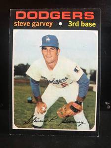 lot 28 image: Steve Garvey RC 1971 Topps