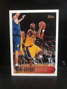 lot 32 image: Kobe Bryant RC 1996 Topps