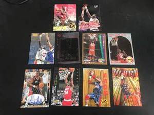 lot 55 image: 10 Different Hakeem Olajuwon Cards