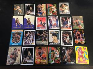 lot 103 image: 22 John Stockton Cards
