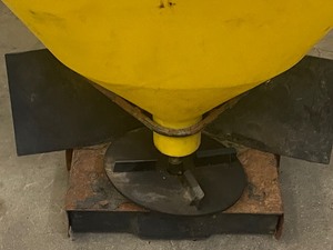 lot 5-B image: Snow-Ex Receiver-Mount Broadcast Spreader