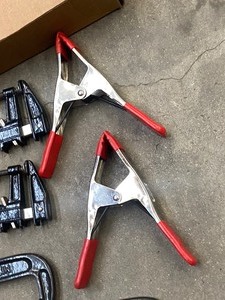 lot 5-T image: Lot Off Assorted Like New Clamps
