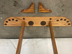 lot 5-Q image: 10-Place Wall Mount Pool Que Rack