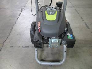 lot 46 image: Ryobi 2,900-PSI 2.3-GPM Gas Pressure Washer RY802900