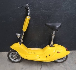 YELLOW SCOOTER