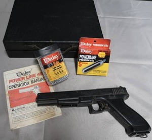 DAISY POWERLINE CO2 BB GUN