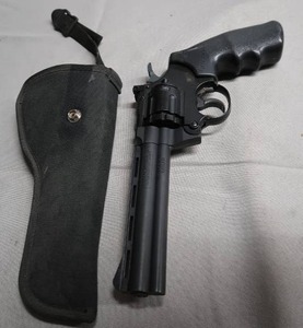 BLACKHAWK CROSMAN 357 PELLET GUN
