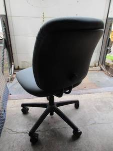 HON Basic Armless Chair