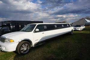 1998 Lincoln Navigator Stretch Limousine