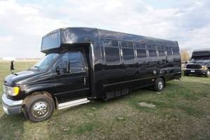 Ford F-450 Party Bus Limousine