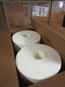 KIMBERLY-CLARK PROFESSIONAL WIPERS, FOR SOLVENTS - BULK CASES