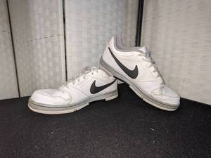 Mens Prestige IV Nike - Classic White Leather with Black Swoosh SIze 9