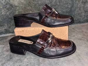 Brighton Black Leather Slip-On Shoes Sz 8