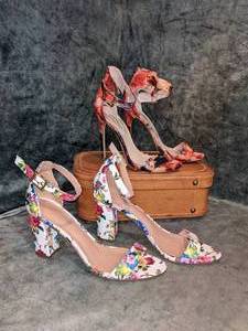 Fun & Flirty Madden High Heel Sandals Sz 10