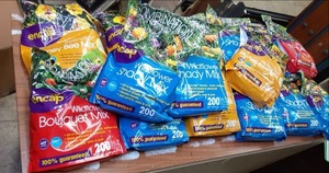 Combination Mulch, Fertilizer, & Se...