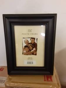 (8 ct.) Uniek Inc. New in Box Calla...