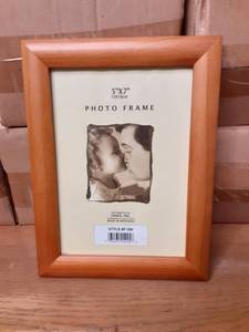 (24 ct.) Uniek Inc. New in Box Nikl...