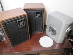 Zenith Speakers See Photos...