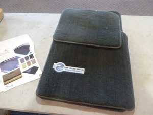 lot 32 image: NEW Set of 4 Lloyd Floor Mats