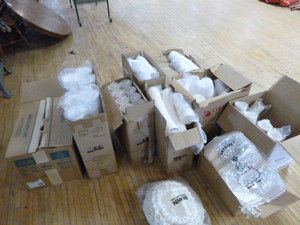 lot 73 image: Large Lot of To Go Containers