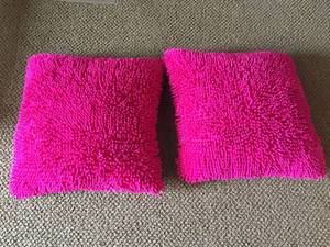 Art Deco Style Pink Table With Two Pink Pillows
