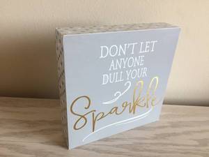 Laugh, Relax and Sparkle Deco Pieces