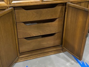 Kroehler Mid Century Display Cabinet
