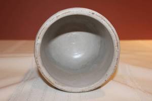lot 16 image: Red Wing Beater Jar