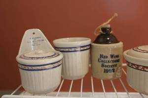 lot 35 image: Red Wing Commemoratives