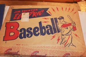 lot 75 image: Antique games