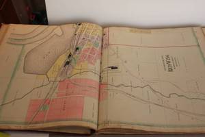 lot 138 image: 3 Plat BookAtlases