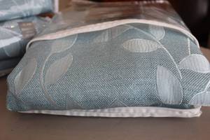 lot 146 image: Curtains