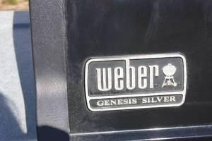 lot 150 image: Weber Grill