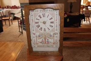 lot 176 image: Wood furniture items