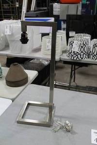 Chrome Metal Table Lamp Base 9Wx26H