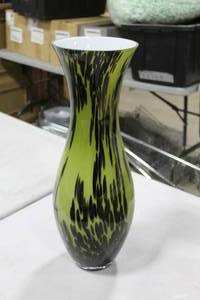 Vase GreenBlack 7Wx20H (in box)